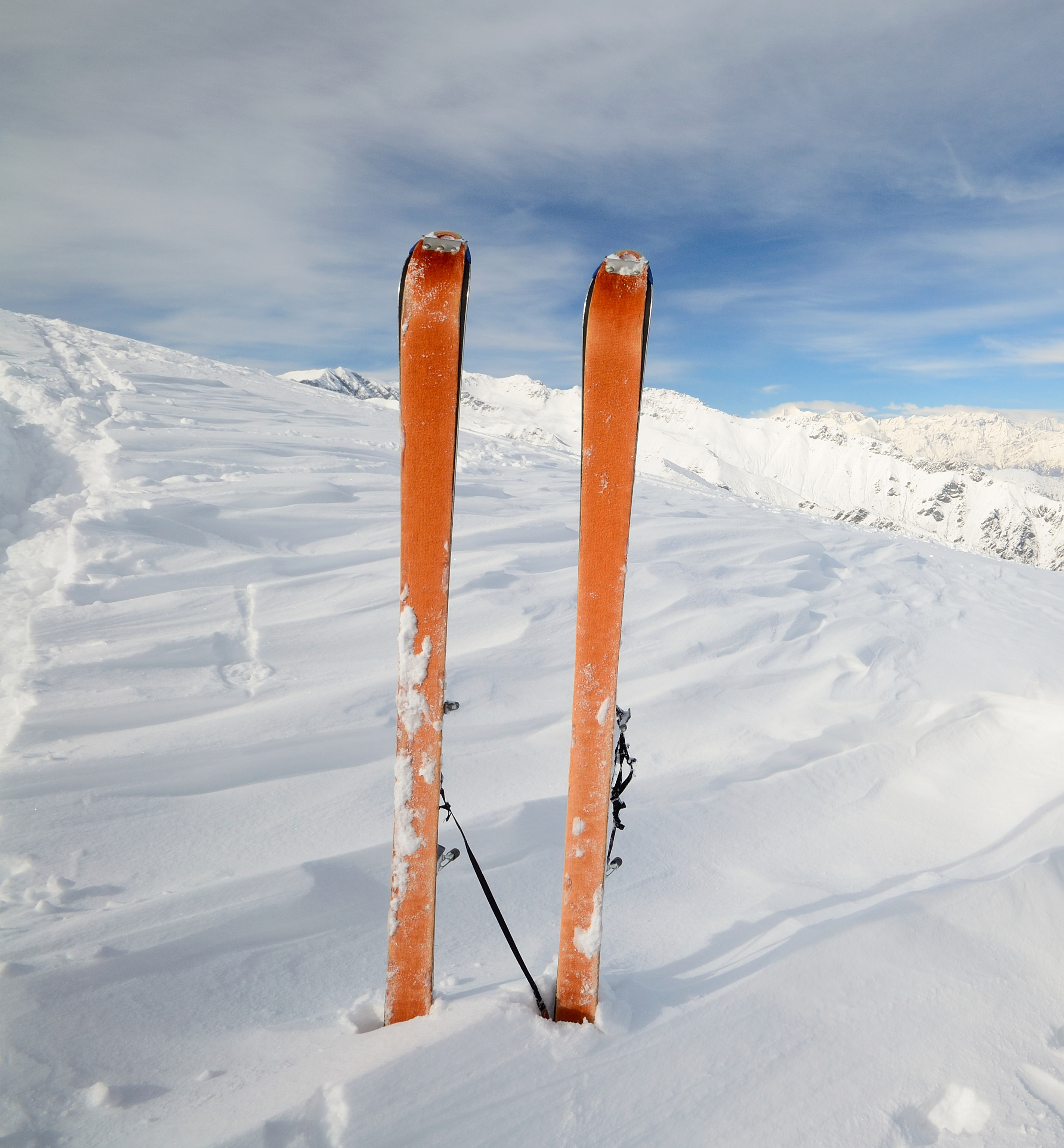 <ul><li>Direct coating on sealskins or double-sided re-bonding are solutions developed for fixing skins on touring skis</li></ul>