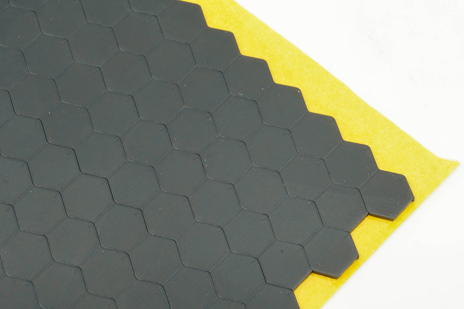 <ul><li>Non-slip adhesive rubber pads for cooktops </li></ul>