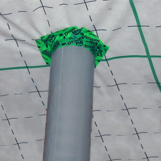 <ul><li>Single-sided film sealing tape </li><li>Provides a durable seal for vapour barrier and around round pipe </li><li>Solvent-free acrylic adhesive </li></ul>