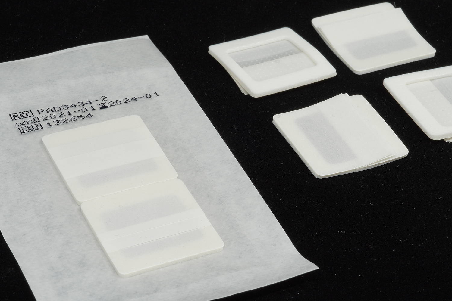 <ul> 	<li>Single-sided PE microperforated transparent and soft non-woven adhesive dressing</li> 	<li>Helps reduce post-dialysis bleeding</li> 	<li><a href="https://www.nephrokit.com/mozaik-338909.html">Click here for more info</a></li> </ul>