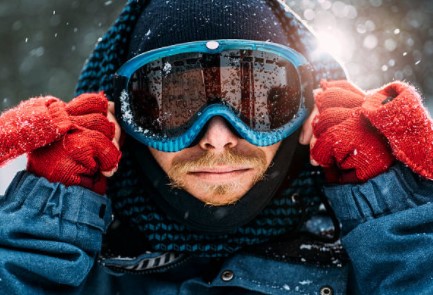 <ul><li>Double lens ski goggle adhesive</li><li>Adhesive PE foam for spacer fixation</li><li>Placed between the screen and the mask frame</li><li>Prevents condensation and guarantees excellent visibility</li><li>The quality reference on the market for 30 years </li></ul>
<ul></ul>